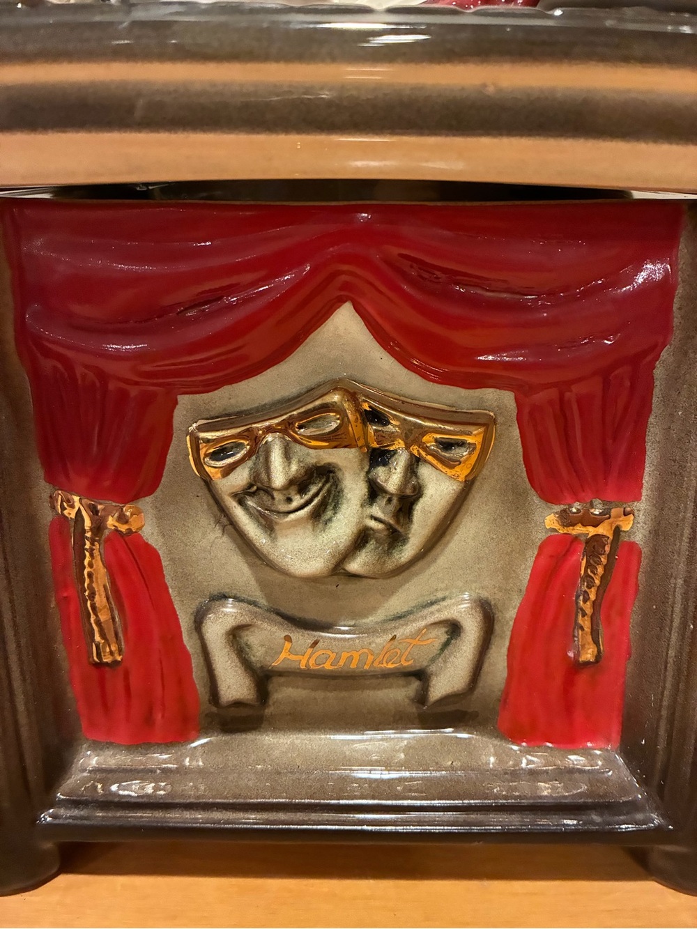 Vintage Gary Seymour "Hamlet" novelty teapot for Parrington designs Gothic - Picture 3 of 15